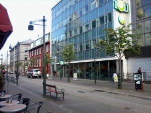 Desmond Bagley Running Blind - Austurstræti, Reykjavík © The Bagley Brief