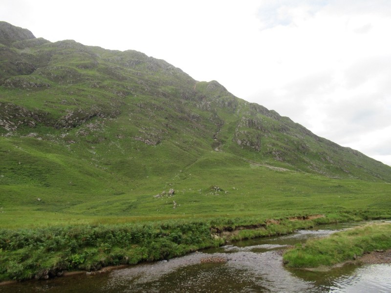 Desmond Bagley - Running Blind - The Slopes of Beinn Fhada, Kintail © Richard Webb Creative Commons.