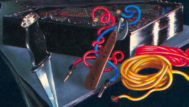 Desmond Bagley Running Blind - Italian Mondadori PB Imp. 1982 © Mondadori.